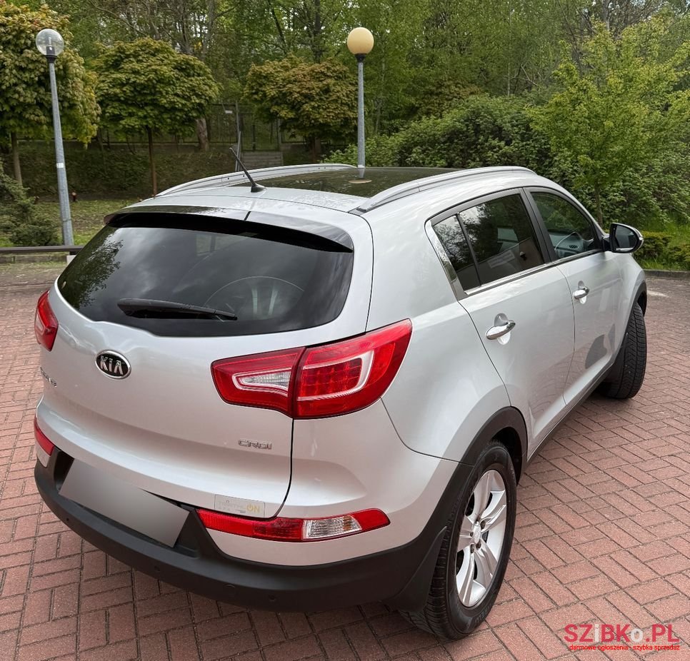 2010' Kia Sportage photo #3