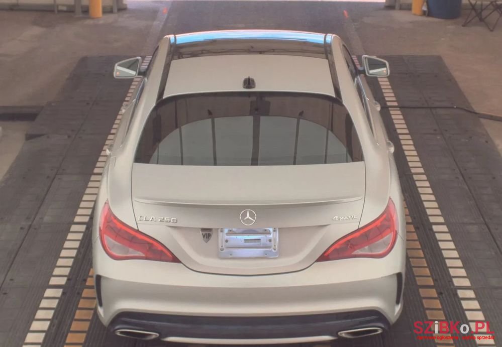 2018' Mercedes-Benz CLA 250 4-Matic photo #5