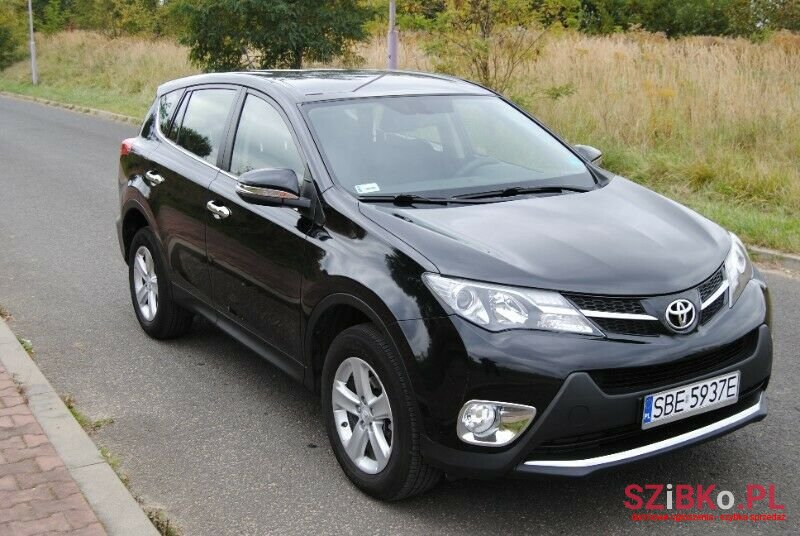 2013' Toyota RAV4 photo #4