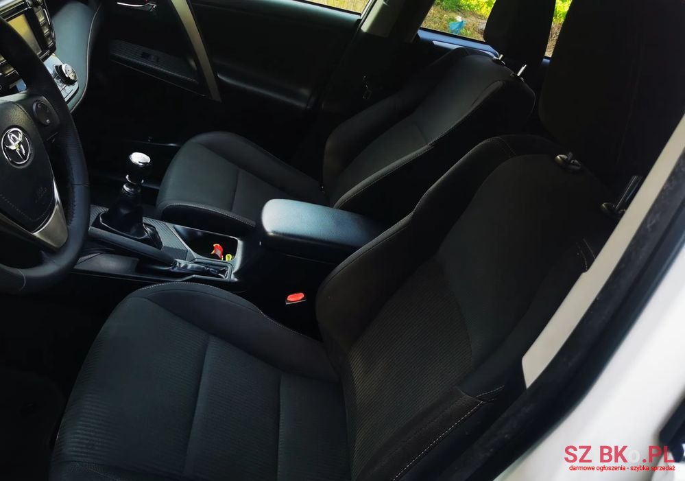 2013' Toyota RAV4 photo #6