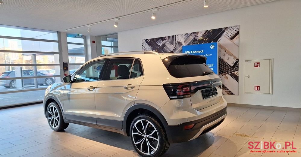 2023' Volkswagen T-Cross photo #6