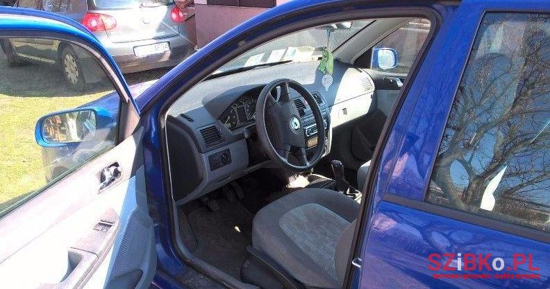 2000' Skoda Fabia photo #3