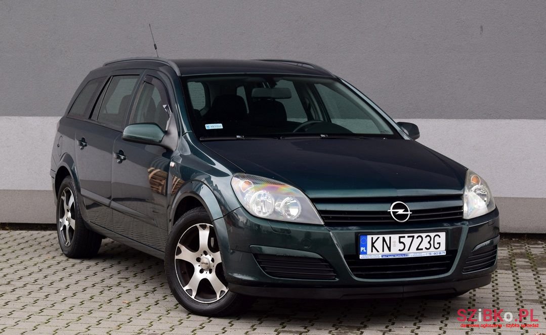 2005' Opel Astra photo #3