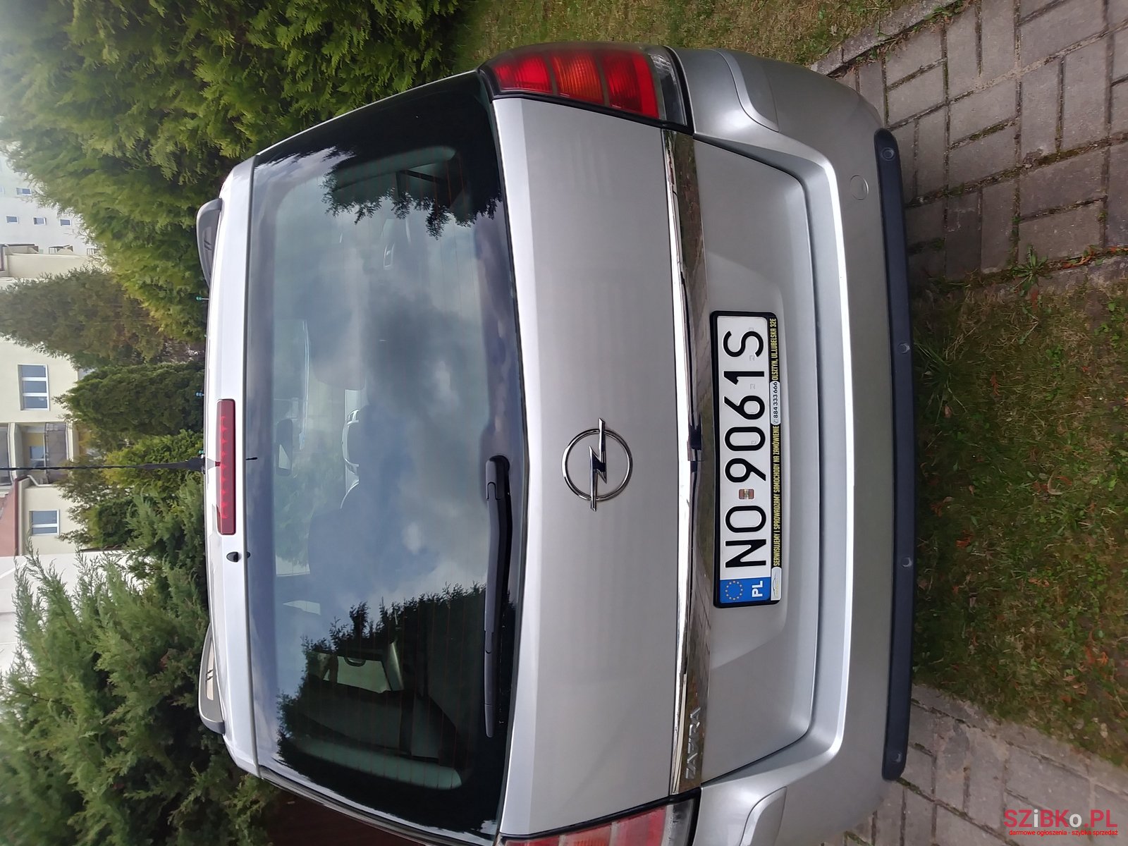 2005' Opel Zafira photo #7