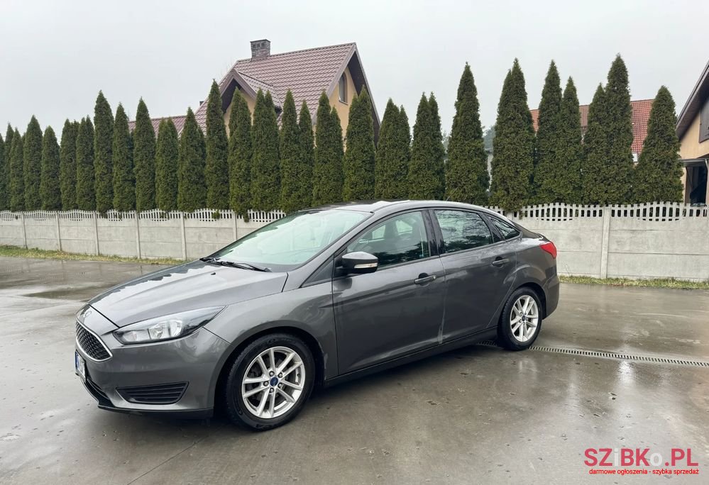 2015' Ford Focus photo #2