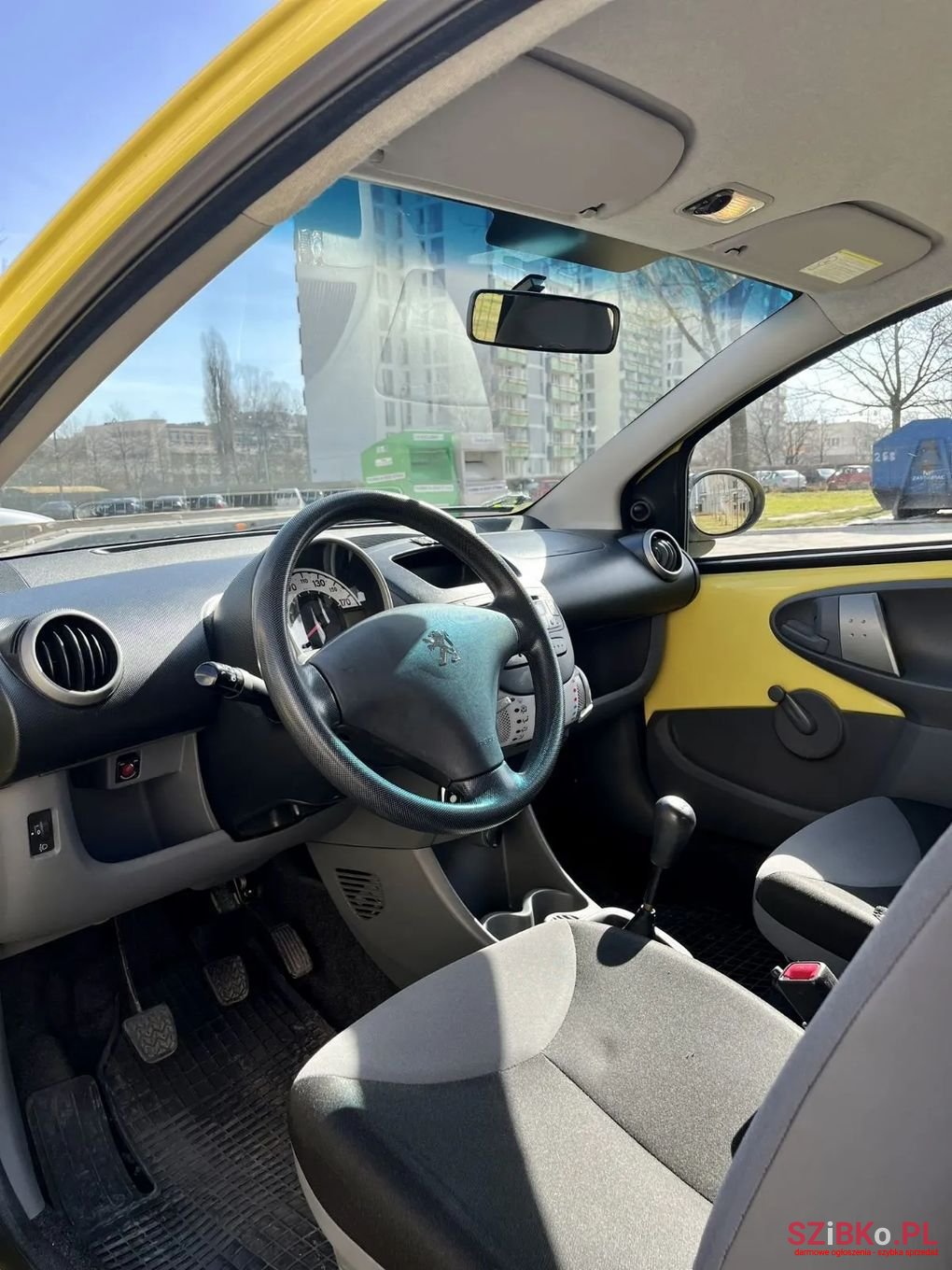 2011' Peugeot 107 photo #6