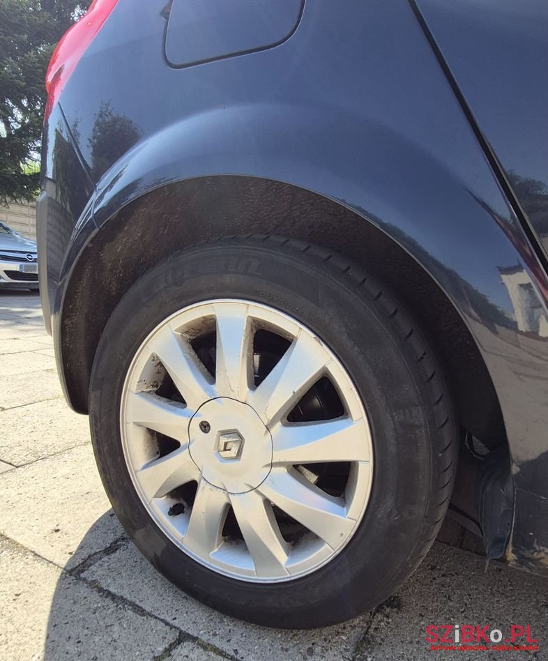 2007' Renault Scenic photo #5