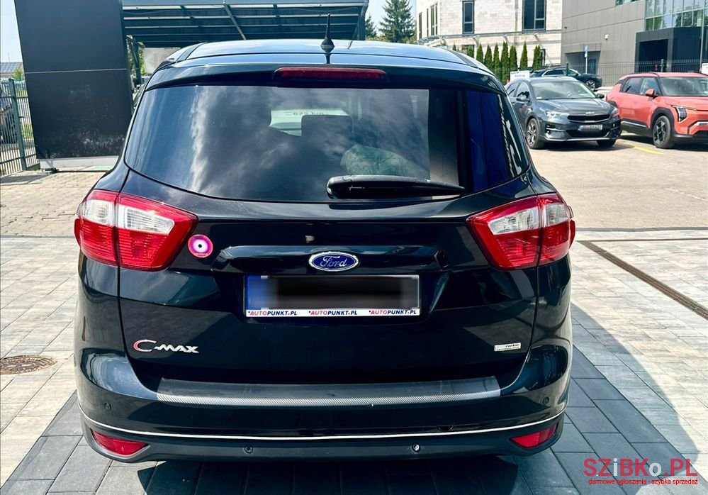 2012' Ford C-MAX photo #4