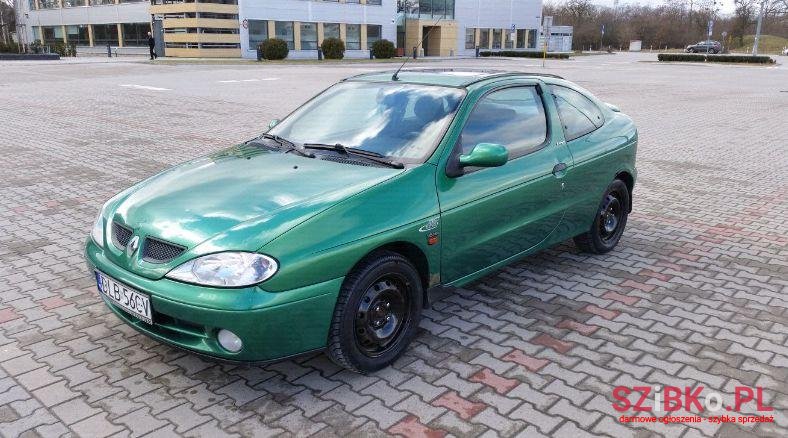 1999' Renault Megane photo #1