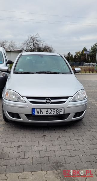 2004' Opel Corsa photo #3