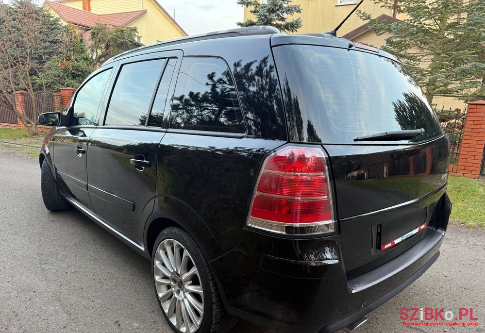2007' Opel Zafira 2.0 Turbo Sport photo #4