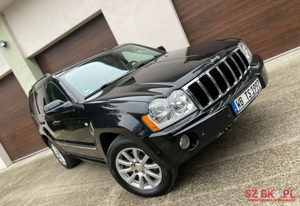 2007' Jeep Grand Cherokee photo #1