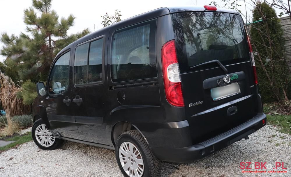 2008' Fiat Doblo photo #4