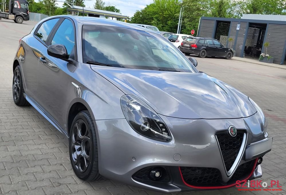 2020' Alfa Romeo Giulietta 1.4 Tb Sport photo #5