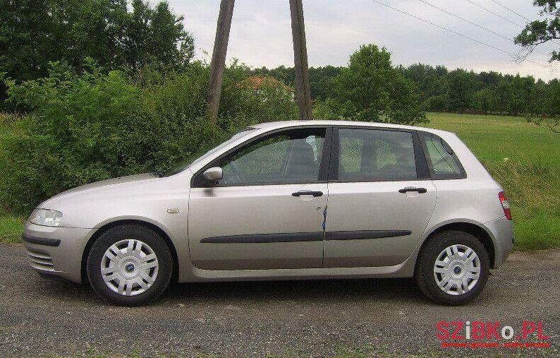 2002' Fiat Stilo photo #1
