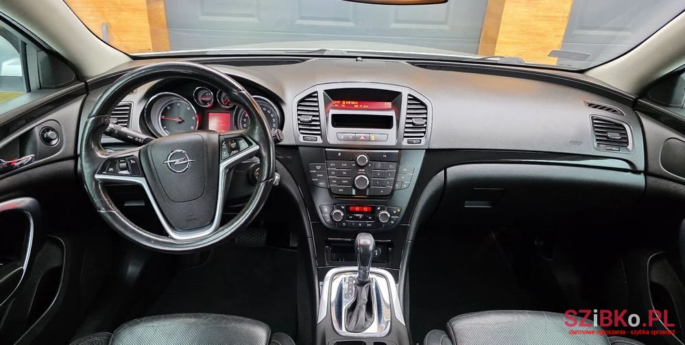 2009' Opel Insignia 2.0 Cdti Cosmo photo #6