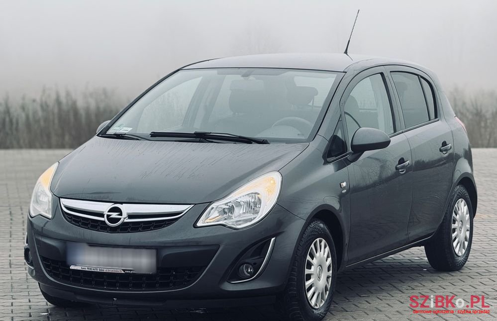 2011' Opel Corsa 1.2 16V Enjoy photo #2