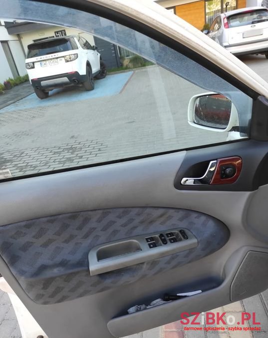 1999' Skoda Octavia photo #5