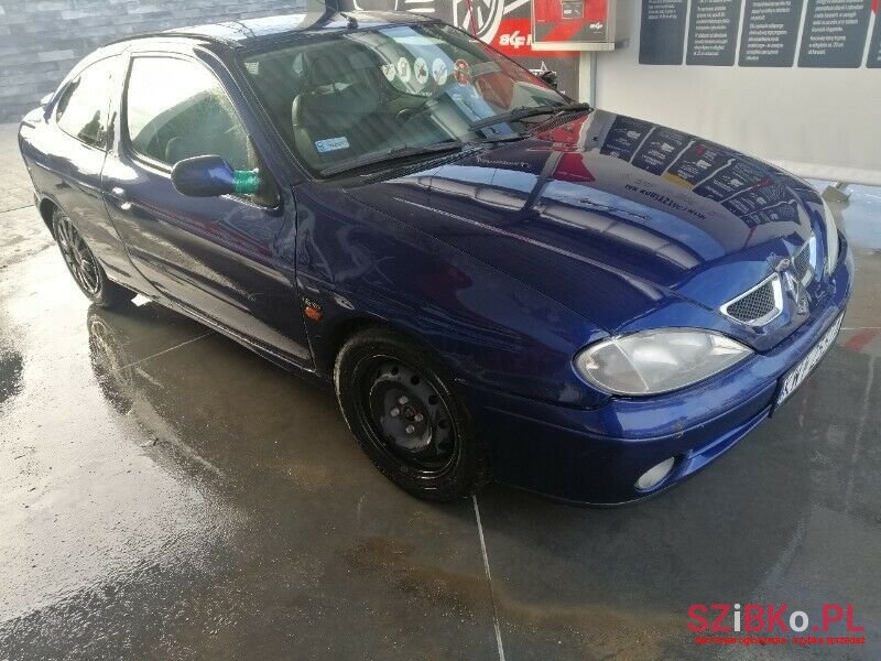 2002' Renault Megane photo #6