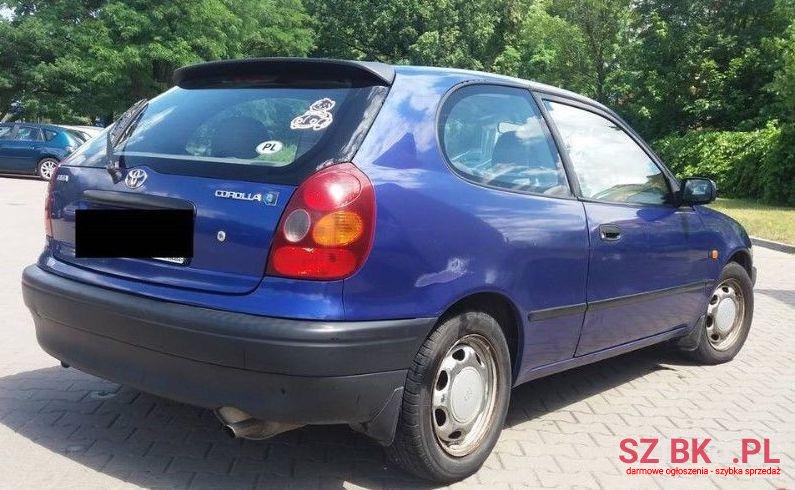 1998' Toyota Corolla photo #1