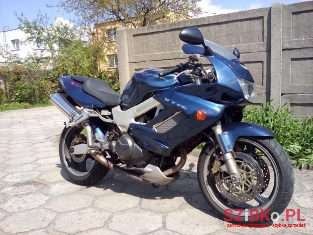 1999' Honda photo #1