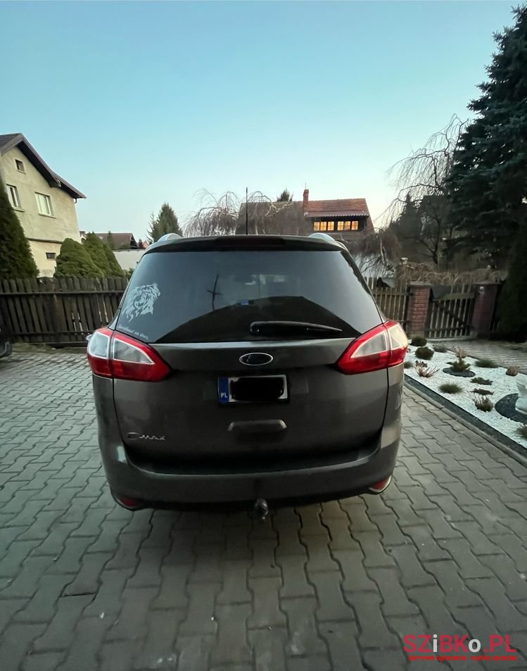 2013' Ford Grand C-MAX photo #5