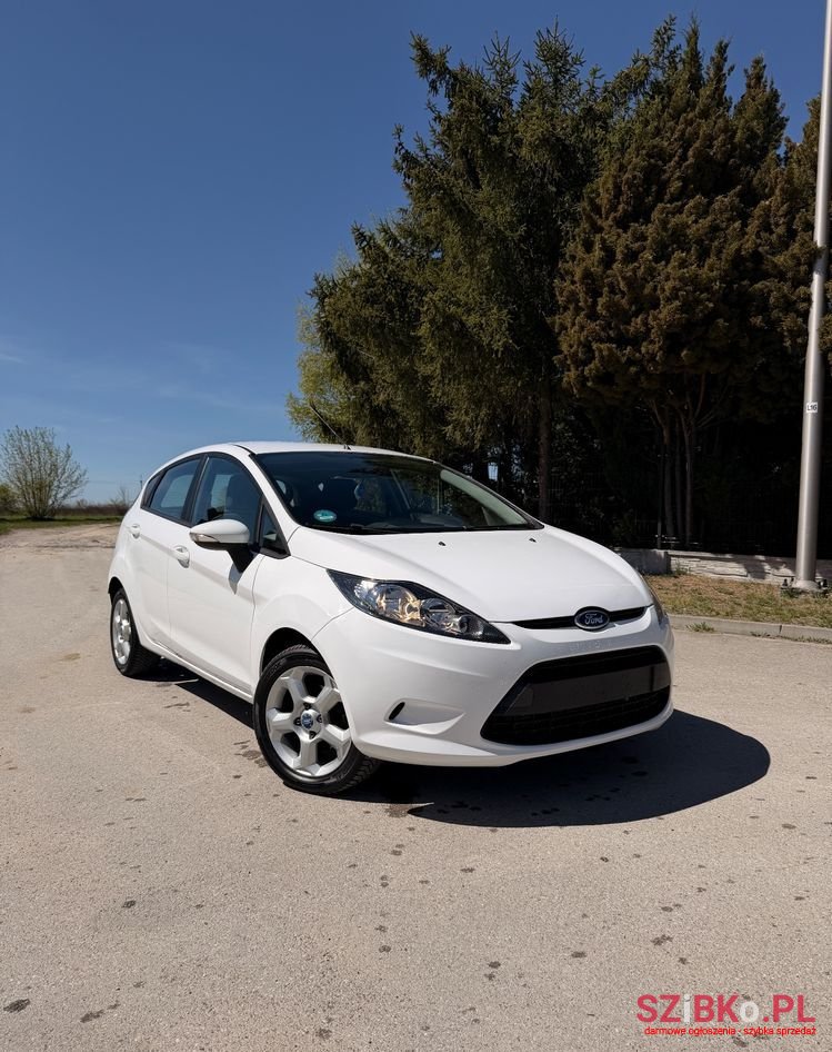 2011' Ford Fiesta 1.25 Sync Edition photo #1