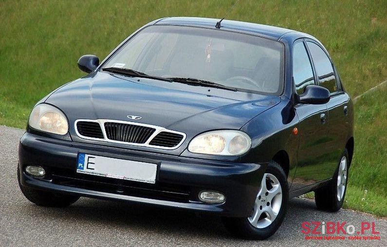 2004' Daewoo Lanos photo #1
