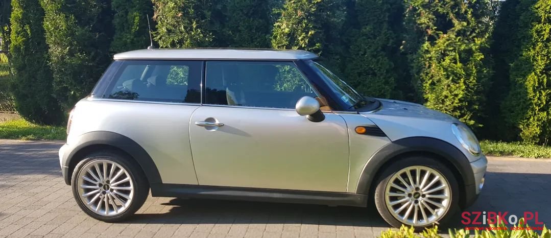2007' MINI Cooper photo #1