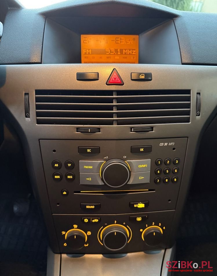 2006' Opel Astra 1.4 Njoy photo #6