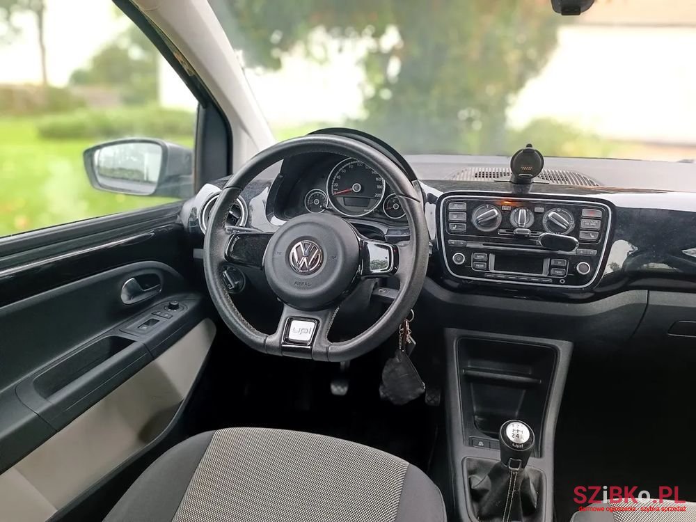2014' Volkswagen Up! photo #5