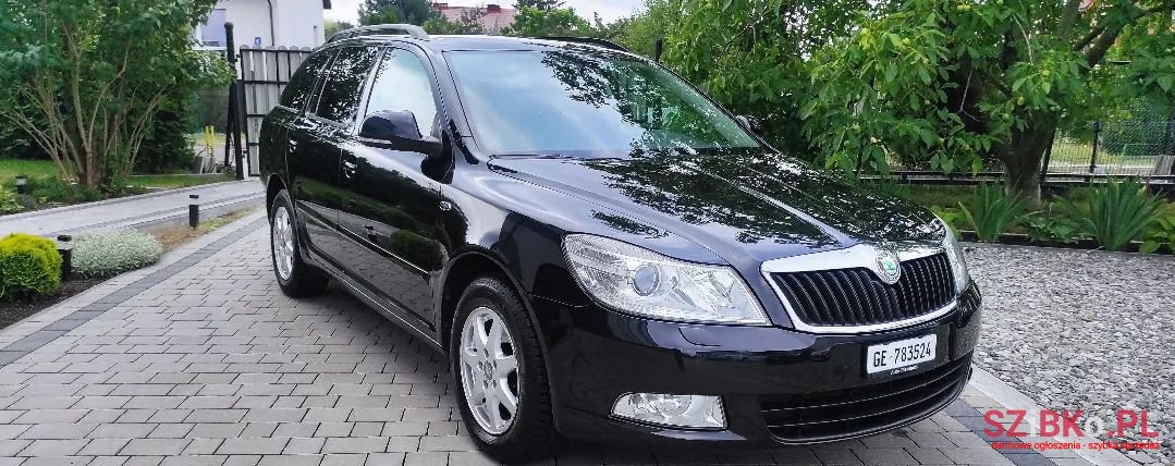 2010' Skoda Octavia photo #2