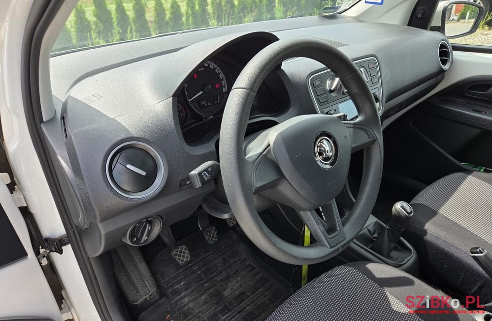 2018' Skoda Citigo 1.0 Style photo #3