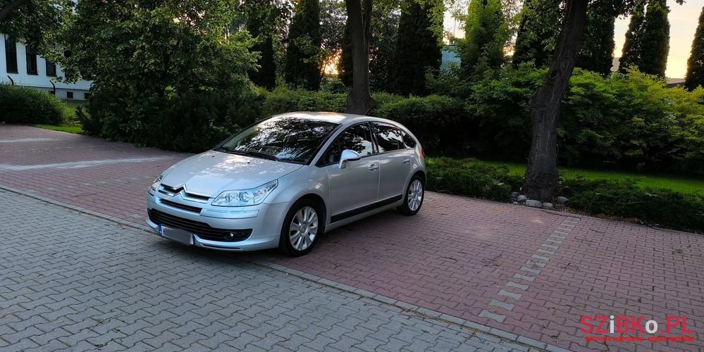 2005' Citroen C4 2.0 16V Exclusive photo #2