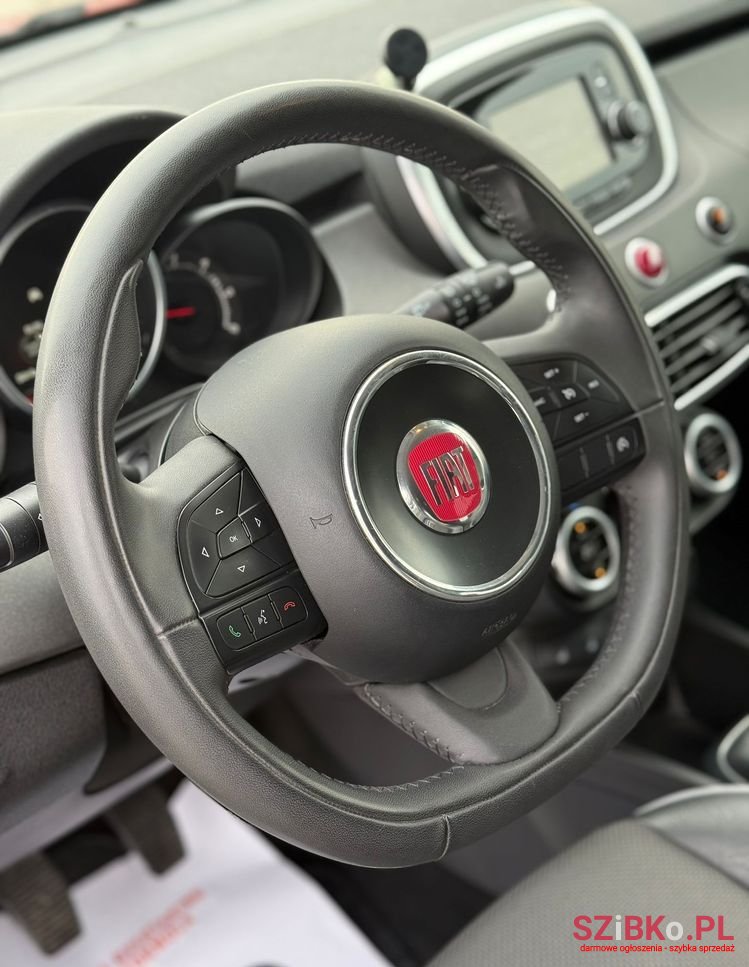 2016' Fiat 500X photo #5