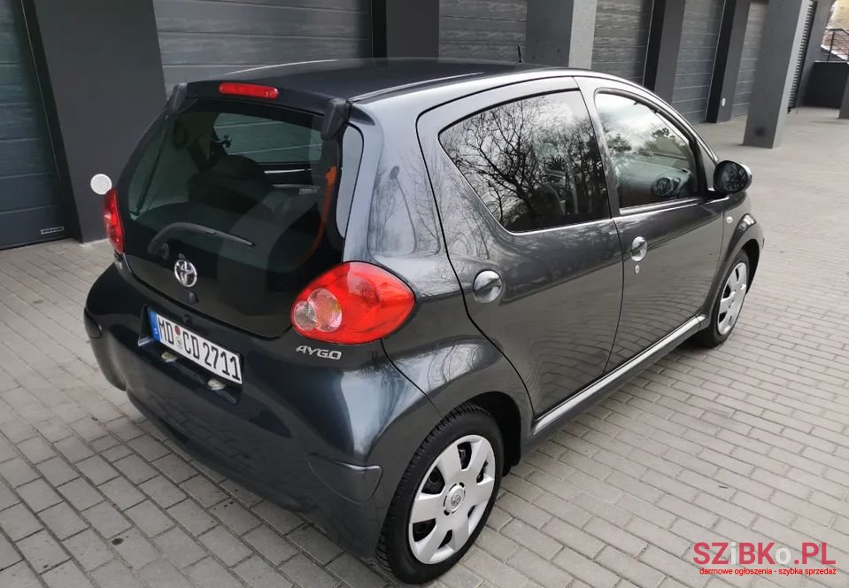 2007' Toyota Aygo photo #4