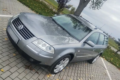 2002' Volkswagen Passat
