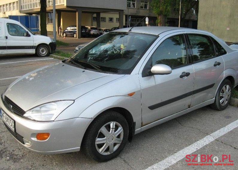 1999' Ford Focus photo #2