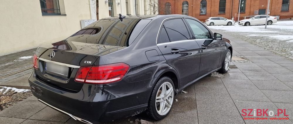 2013' Mercedes-Benz E-Class photo #5