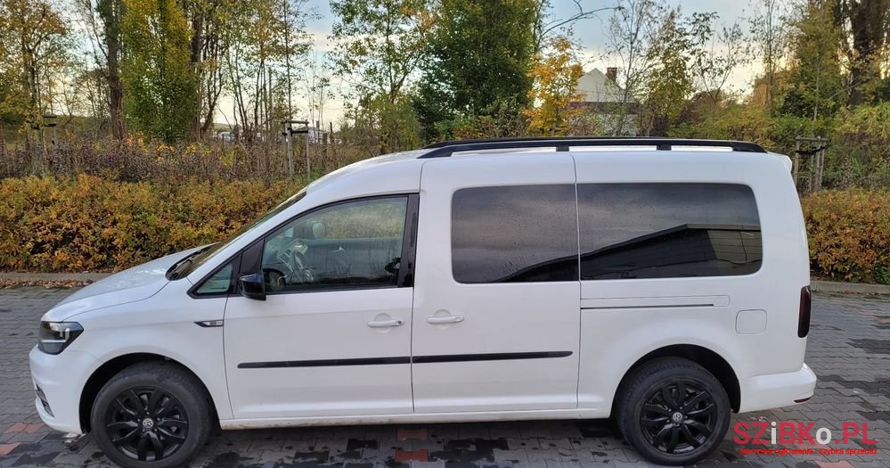 2016' Volkswagen Caddy photo #6