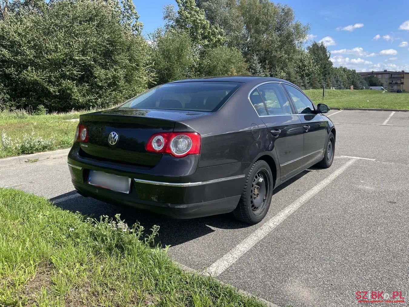 2007' Volkswagen Passat photo #2
