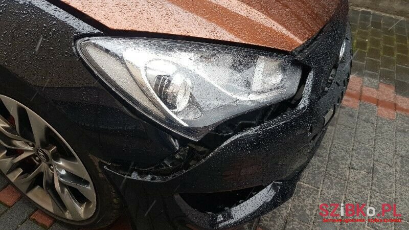 2015' Hyundai Genesis photo #3