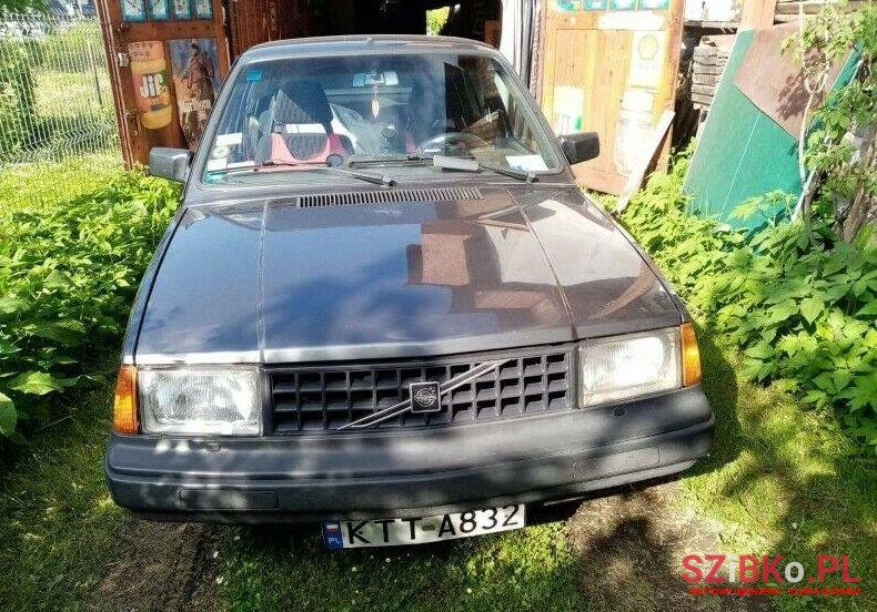 1986' Volvo 340 photo #1