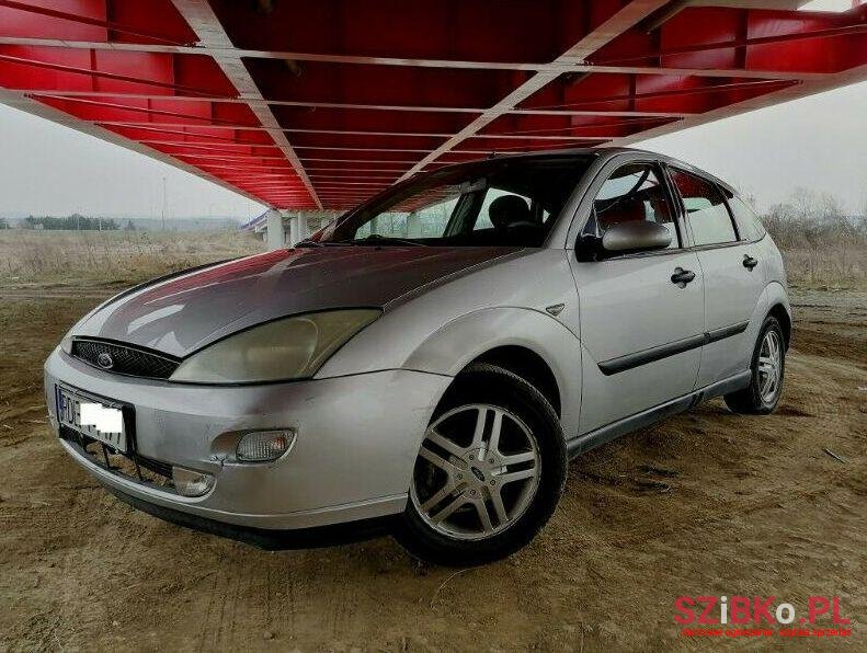 2000' Ford Focus photo #1