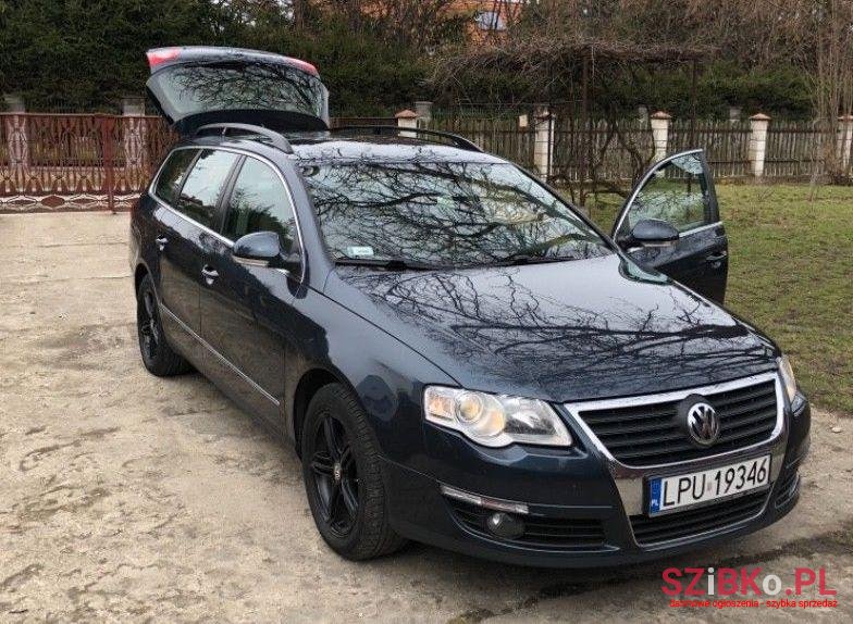 2007' Volkswagen Passat photo #1