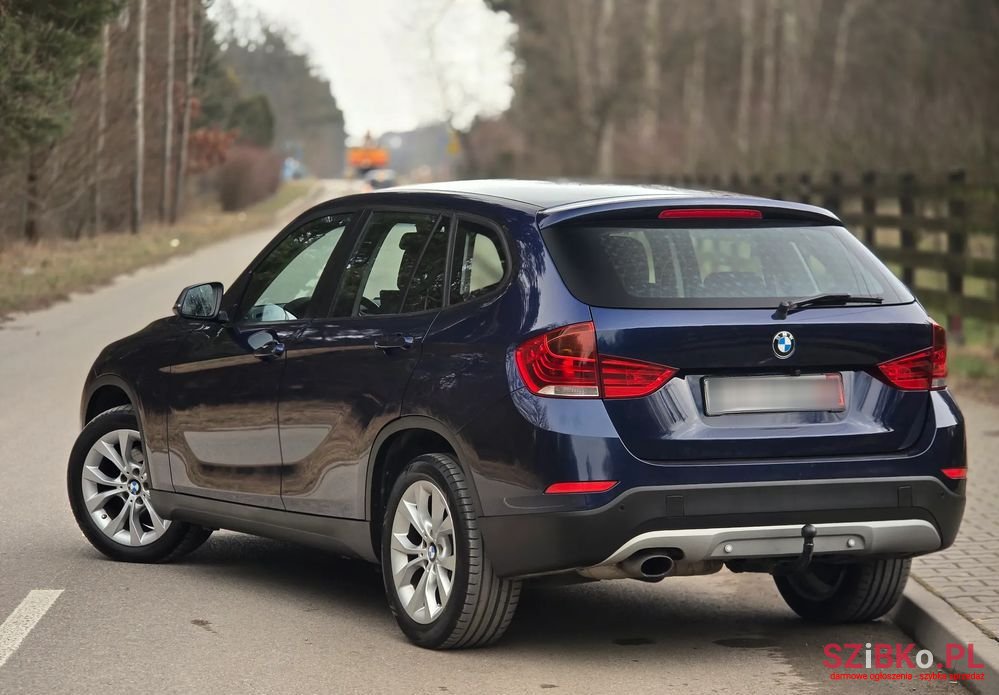 2013' BMW X1 Sdrive18I Sport Line photo #2
