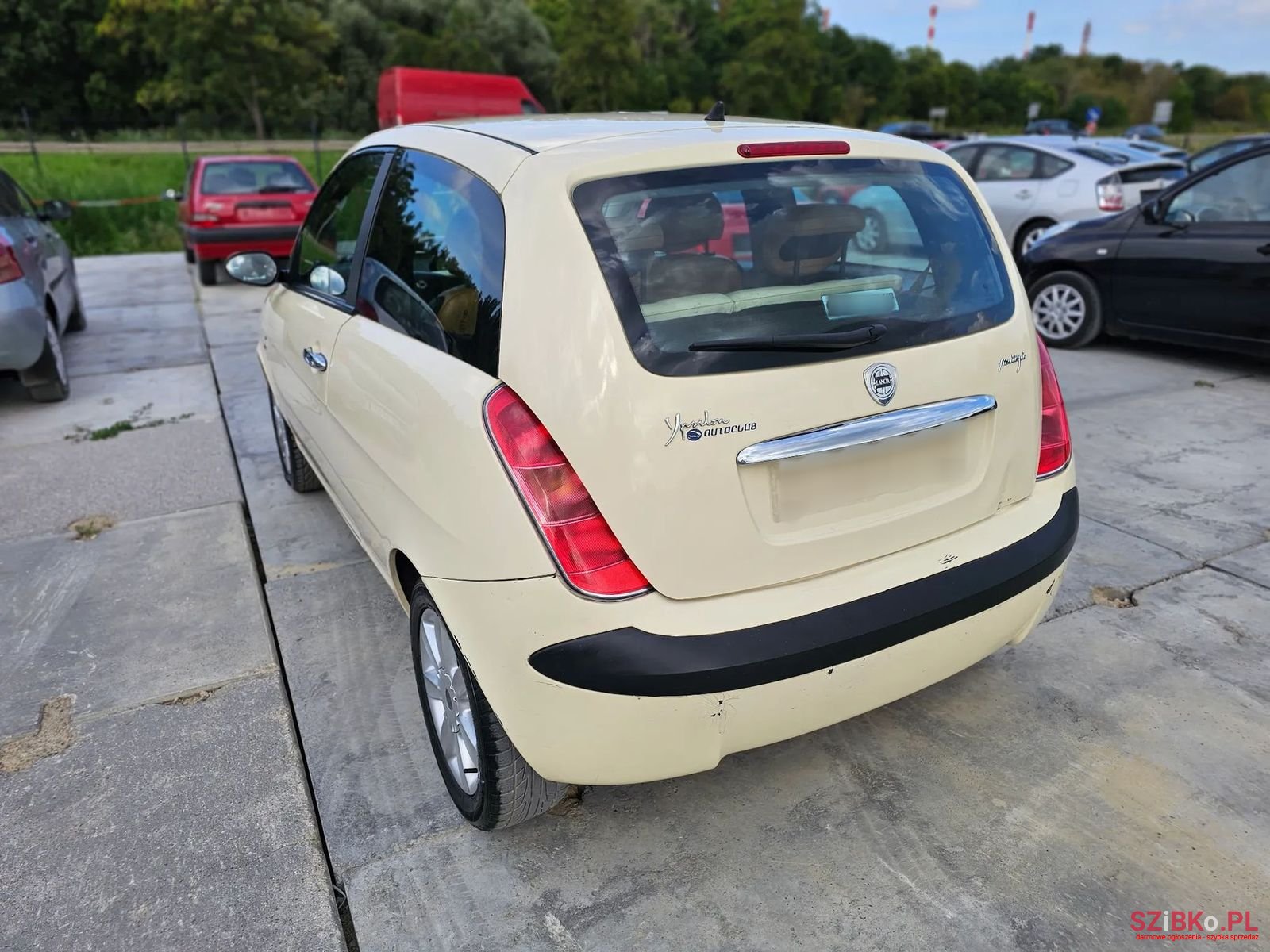 2004' Lancia Ypsilon photo #5