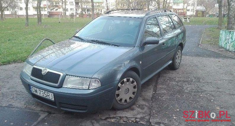 2004' Skoda Octavia photo #1