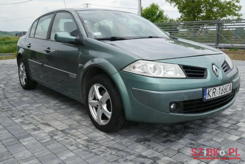 2006' Renault Megane photo #1