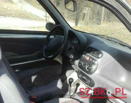 2002' Fiat Seicento photo #4